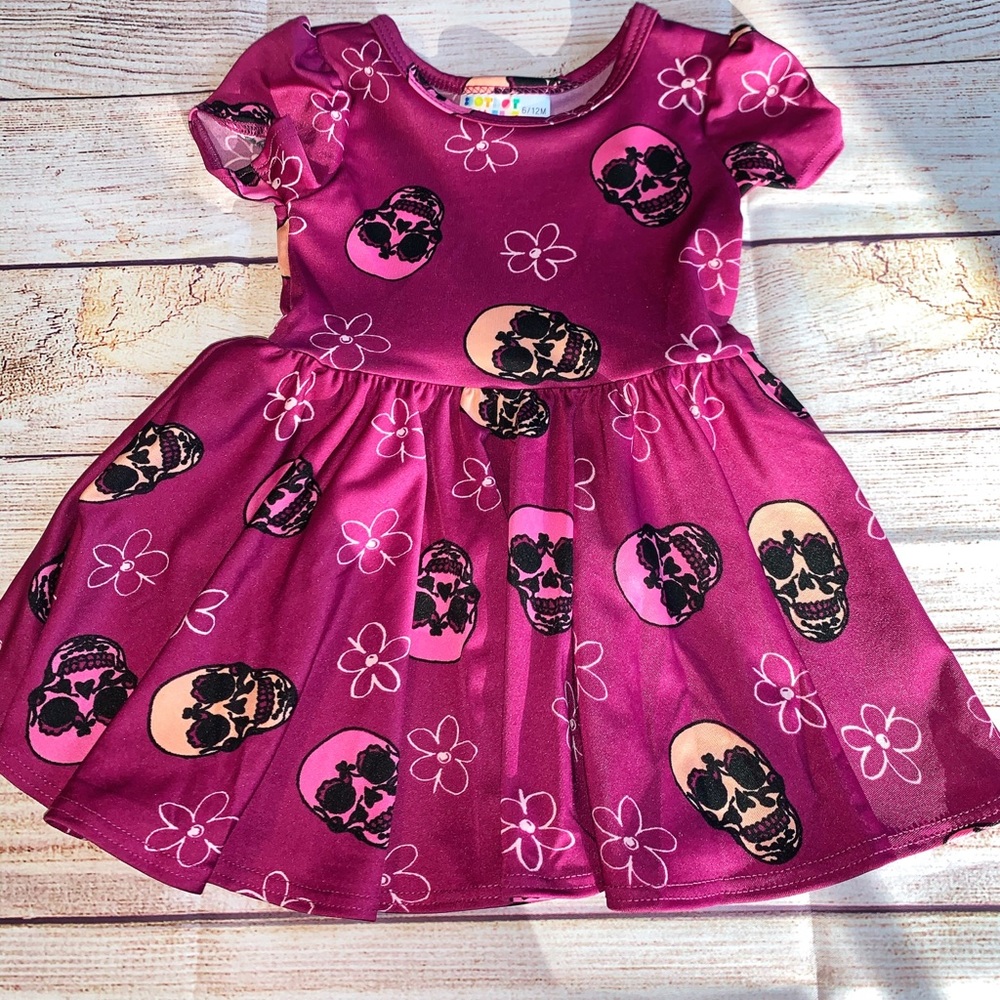 Dot Dot Smile Classic Cap dress, NWT
